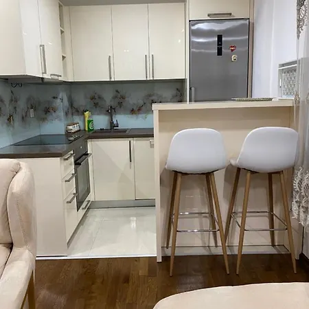 Idea Lux E.s דירה