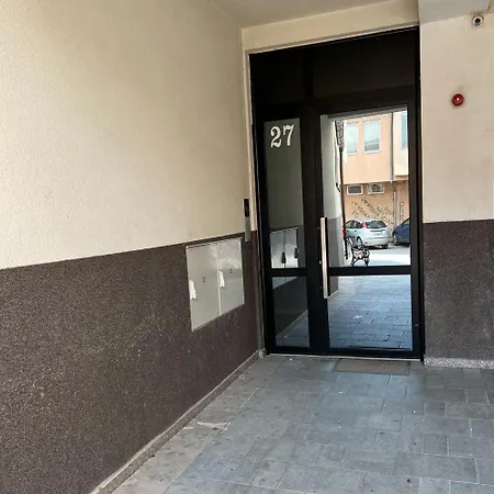 Idea Lux E.s 노비파자르