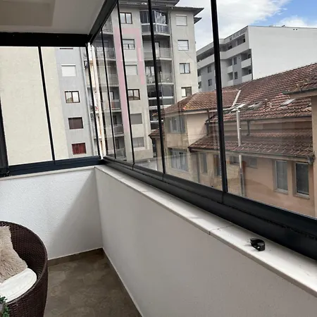 아파트 Idea Lux E.s 노비파자르